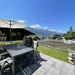 In Near Slopes Dağ evi